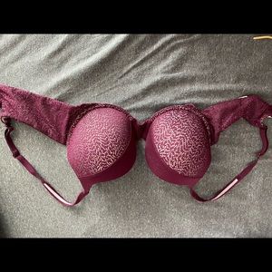 Victoria’s Secret bra